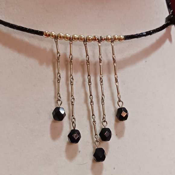 Hand Crafted Black and Silver Beaded Fashion Choker Memory Wire Necklace - Picture 2 of 7